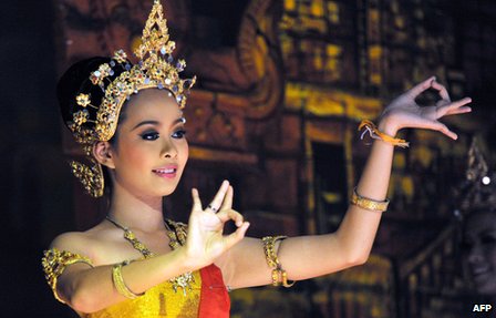 The Hot Sun, Turquoise Waters And The Hospitality Of The Beautiful Thai Women